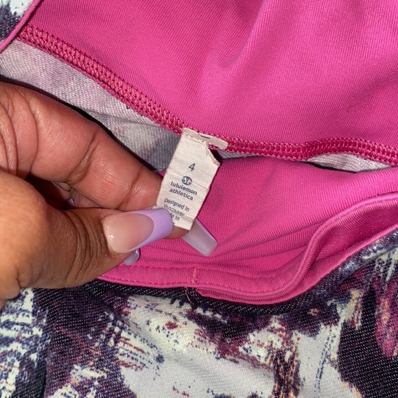Lululemon size 4 - Picture 3 of 6
